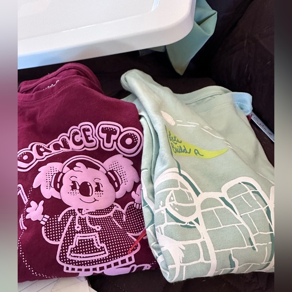 Cat & Jack Other - 2 Cat & Jack tops-Dance to the Beat & Snow Fort long Sleeve Shirts sz 8